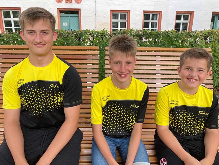 2022 - 1. Jungenmannschaft TV Hilpoltstein 2022 - 1. Jungenmannschaft TV Hilpoltstein: v.li. Jakob Weber, Noah Heidemann, Simon Weber